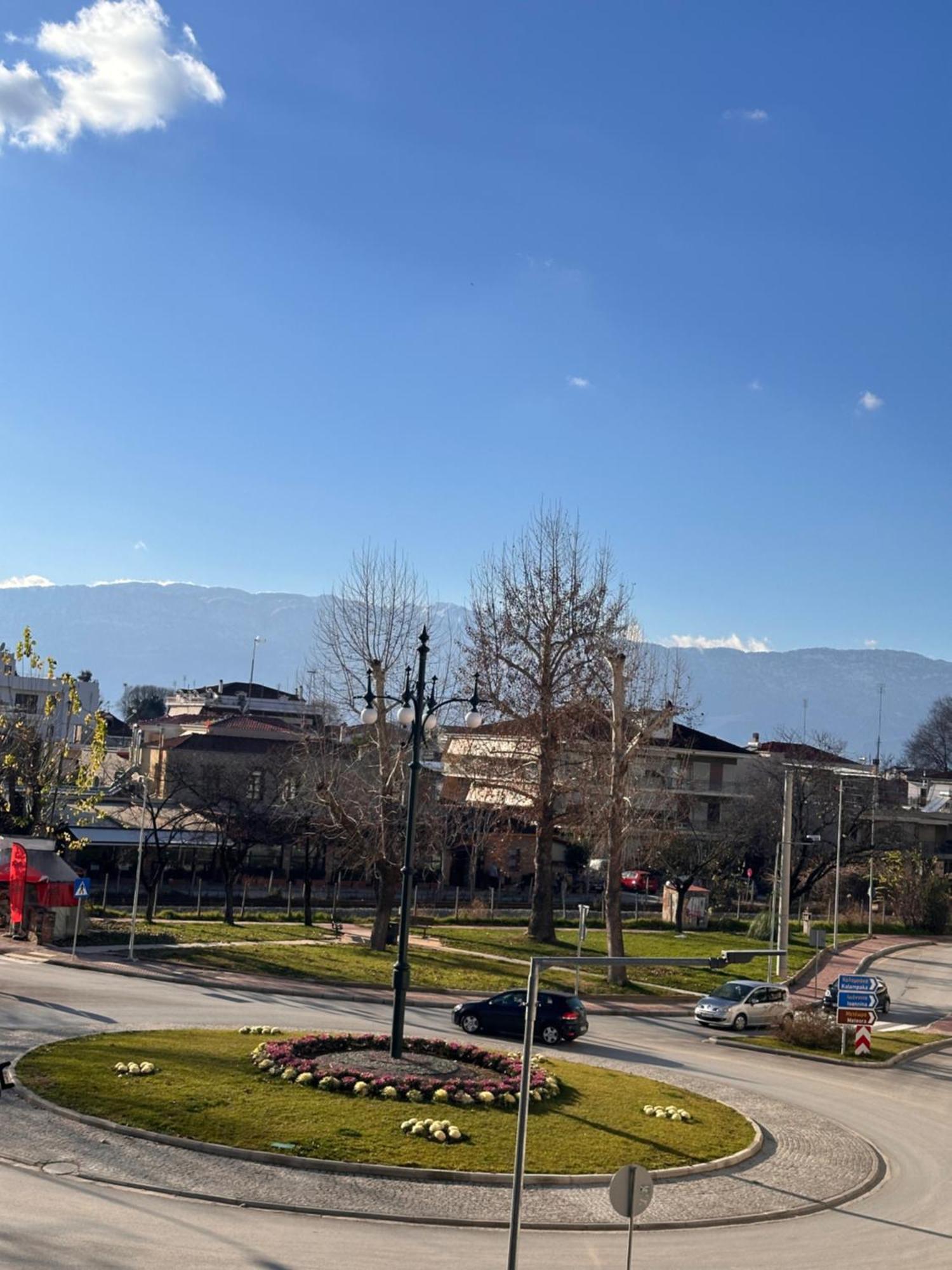 Sunflower Suite Trikala Exterior photo